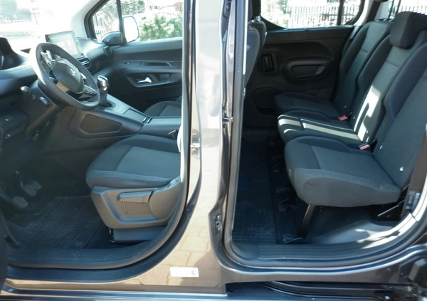 Peugeot Rifter cena 69999 przebieg: 37000, rok produkcji 2019 z Konin małe 172